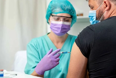 Страны Евросоюза начали массовую вакцинацию